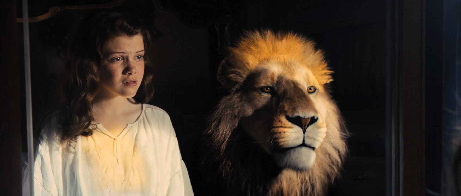 Lucy and Aslan - NarniaWeb